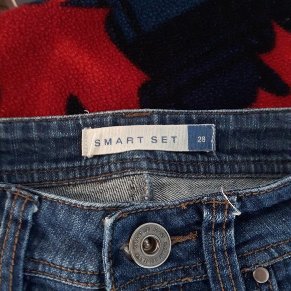 🌸 3 for $20 🌸 Medium Wash Bootcut Jeans - Picture 7 of 7